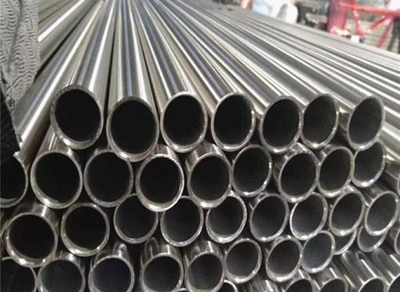 304不锈钢管表表高温变色的道理与影响成分